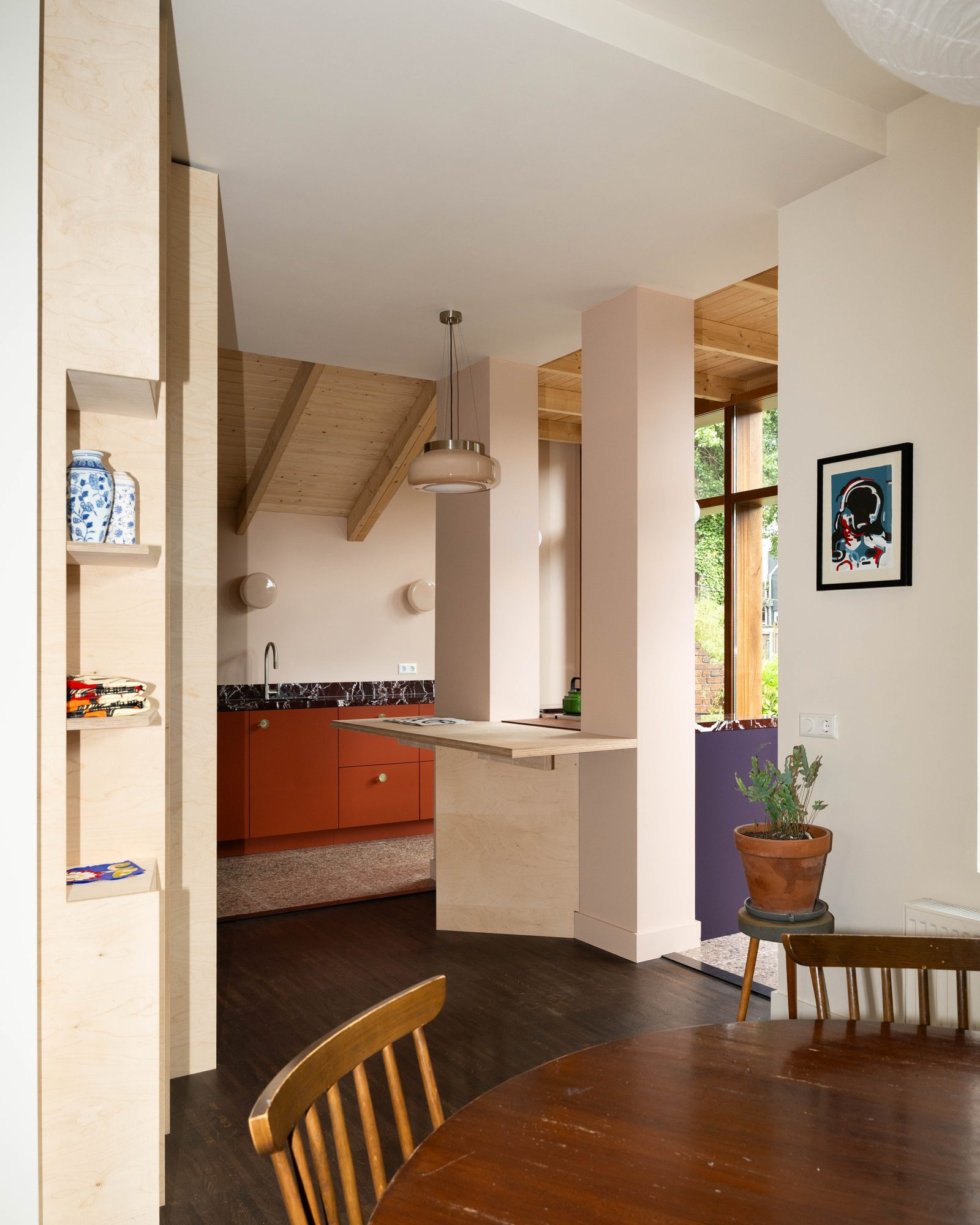 Mark<br>van Goss kitchen portrait 3