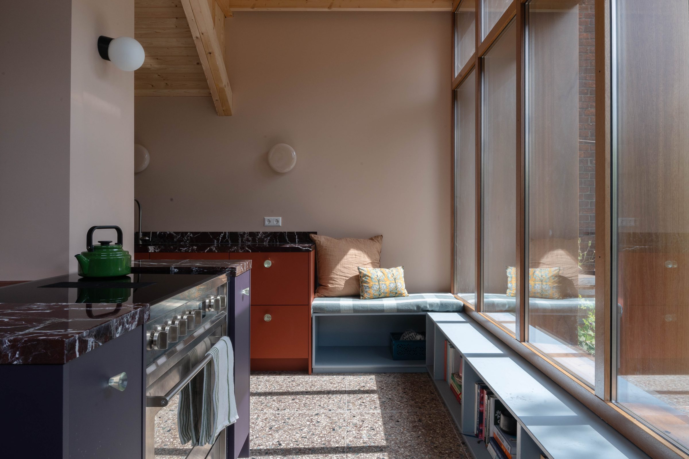 Mark<br>van Goss kitchen wide 2