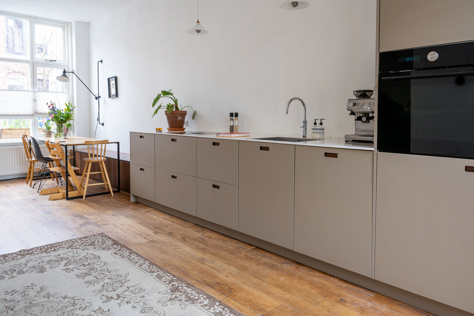 Kuiper — OWN Fenix Mocca