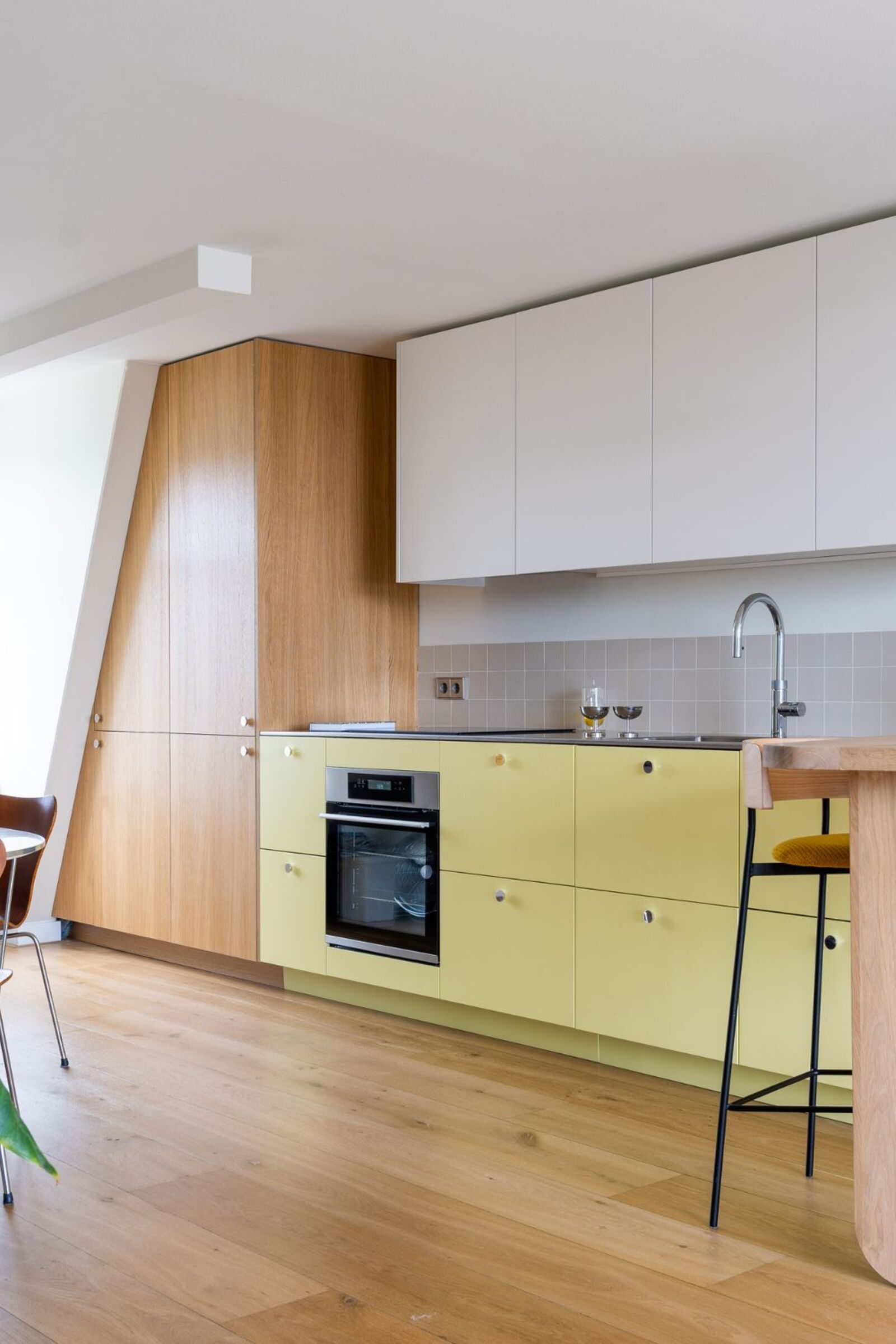 Pouw — FLUSH Oak Natural